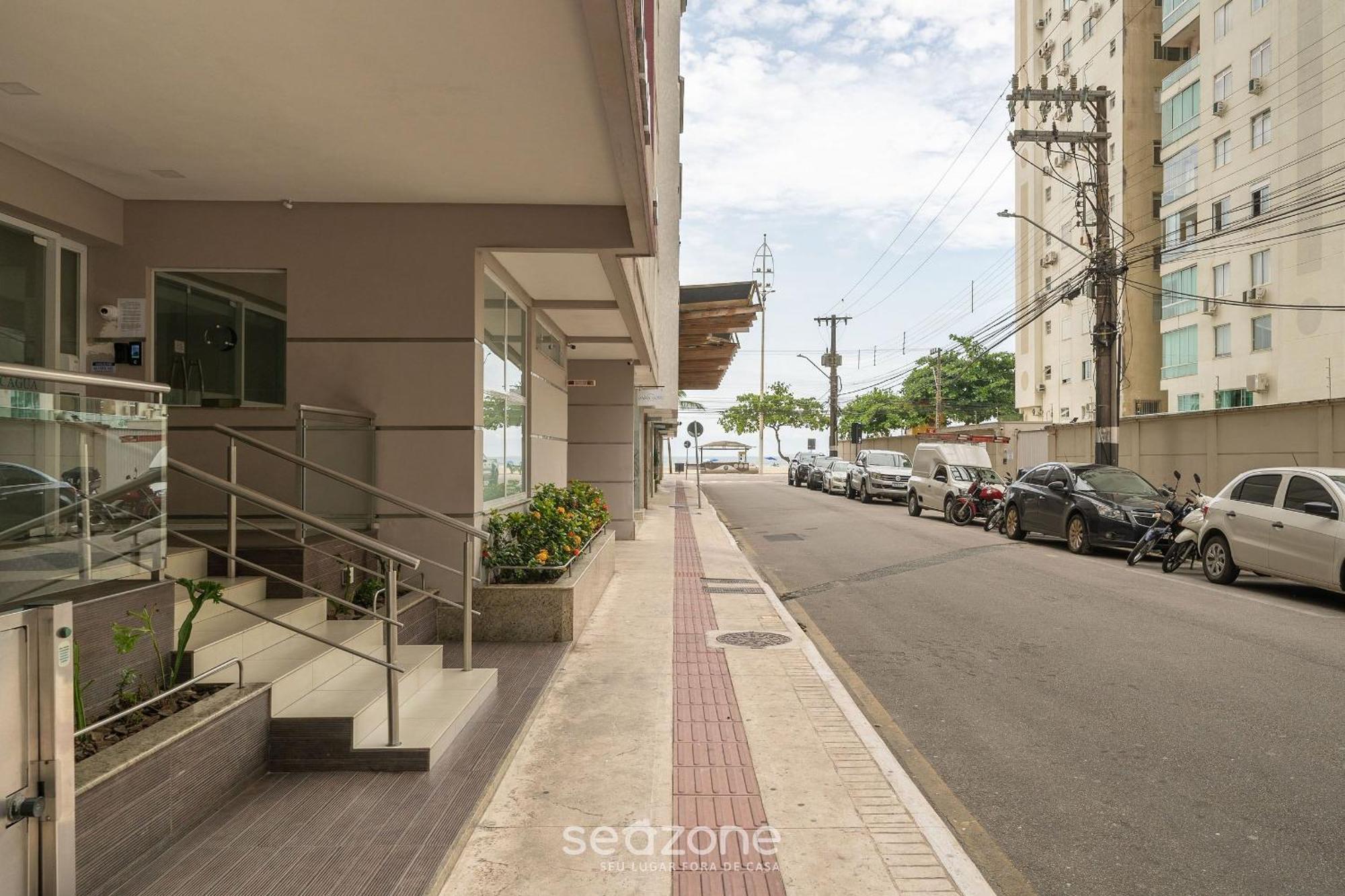 Apto Pe Na Areia No Centro De Balneario Aco803 * Balneario Camboriu