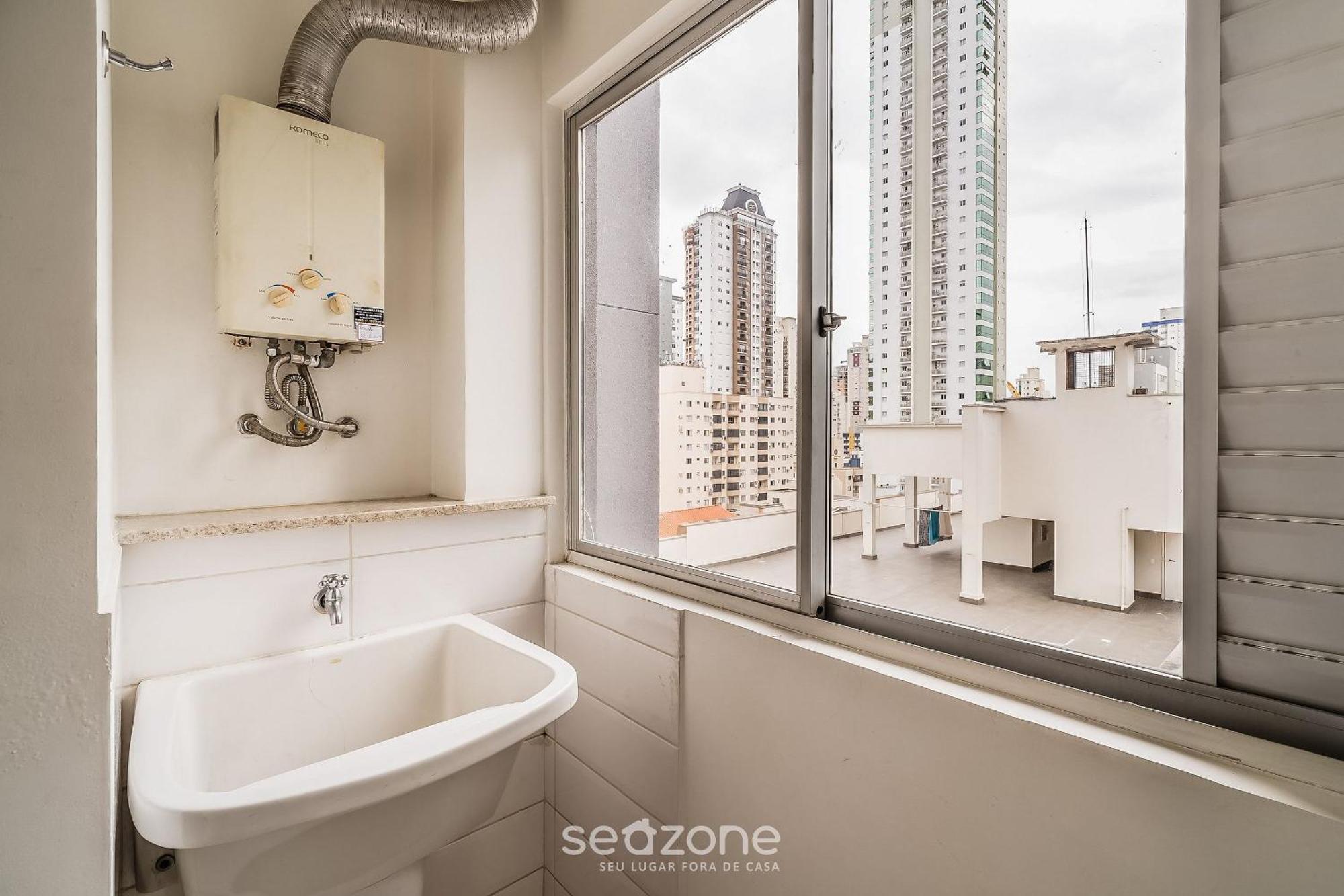 Apto Pe Na Areia No Centro De Balneario Aco803 Apartamento *